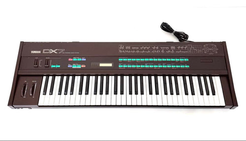 Analog Synthesizers Yamaha Dx7