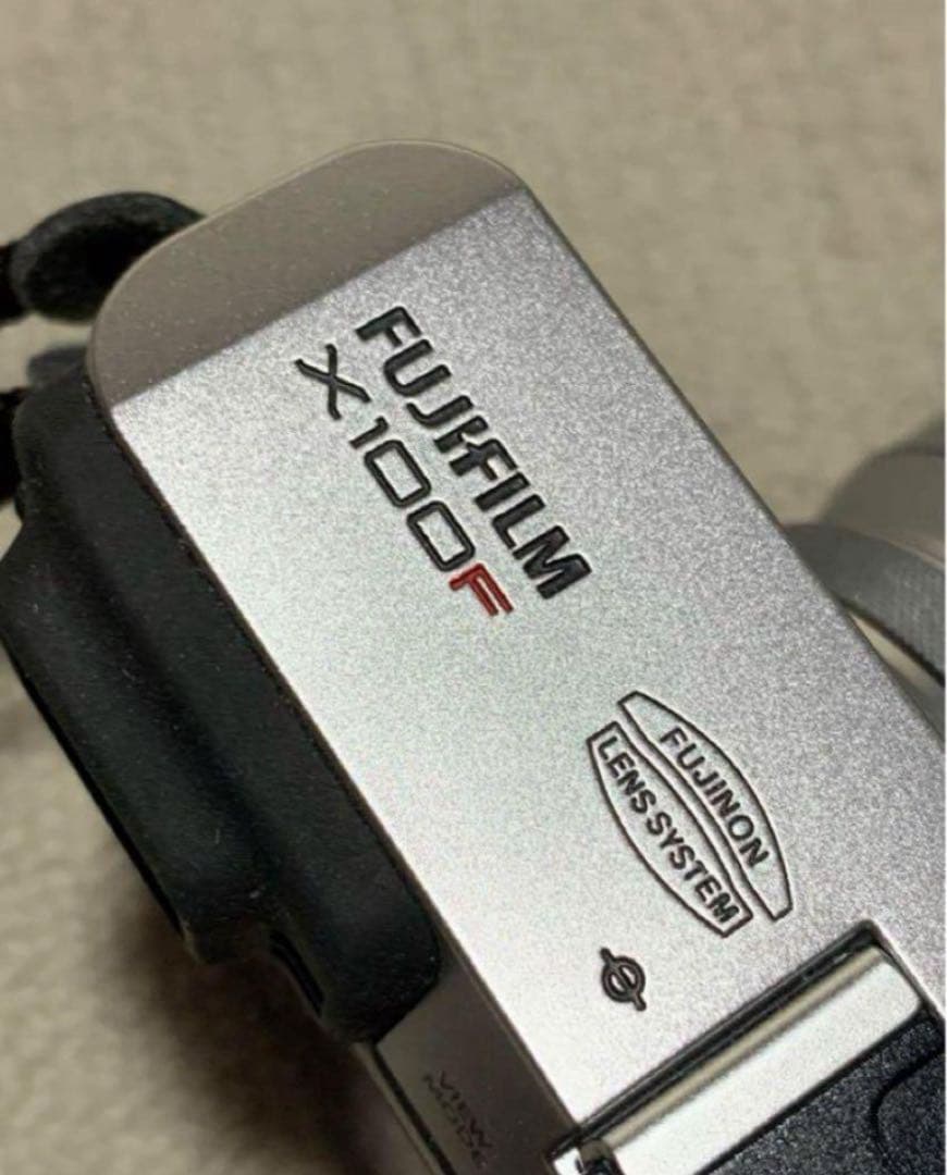 Fujifilm Compact Digital Camera X100