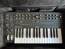 Analog Synthesizer Moog Messenger