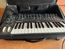 Analog Synthesizer Moog Messenger