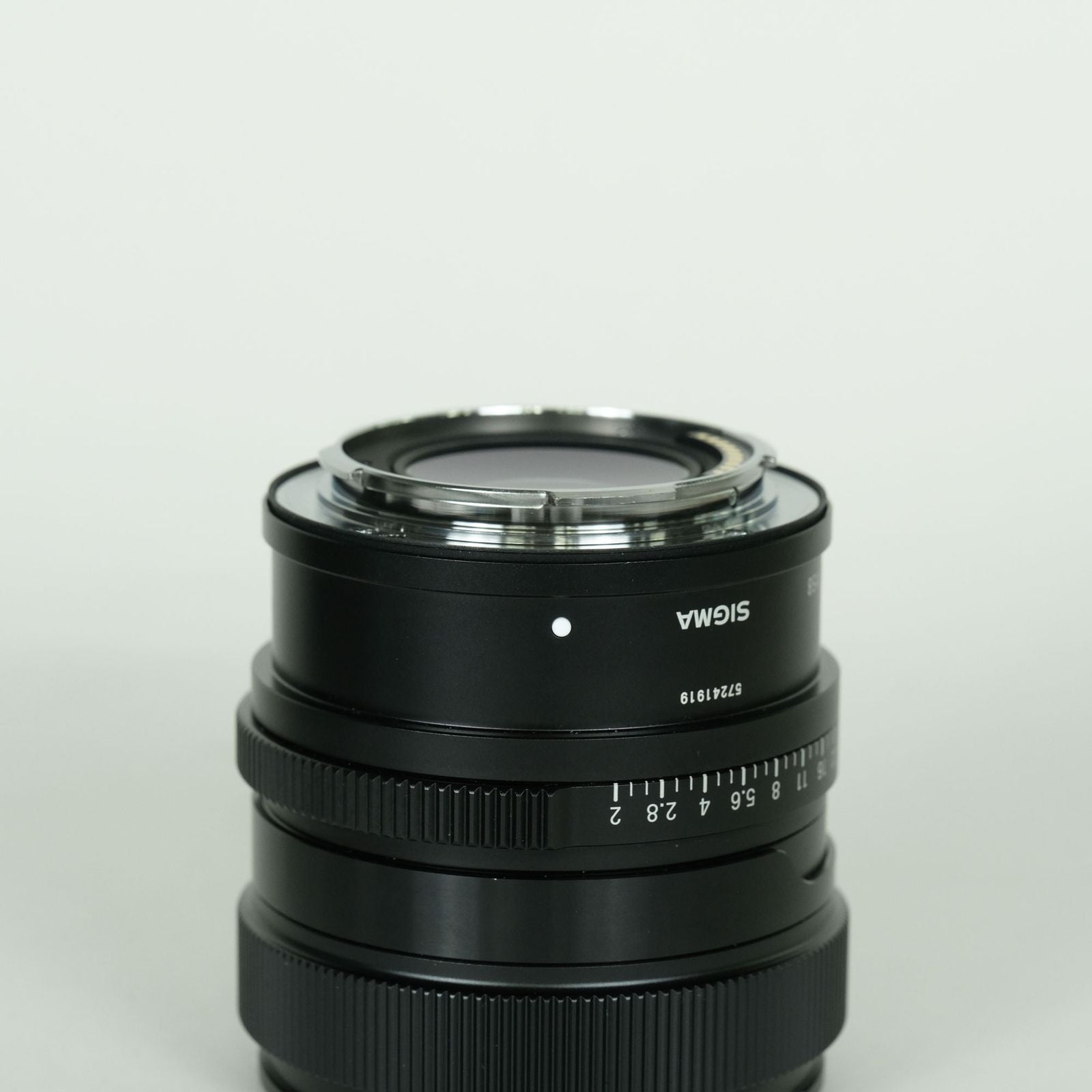 Sigma Lens (Single Focus) F2 Dg Dn Contemporary L Leica