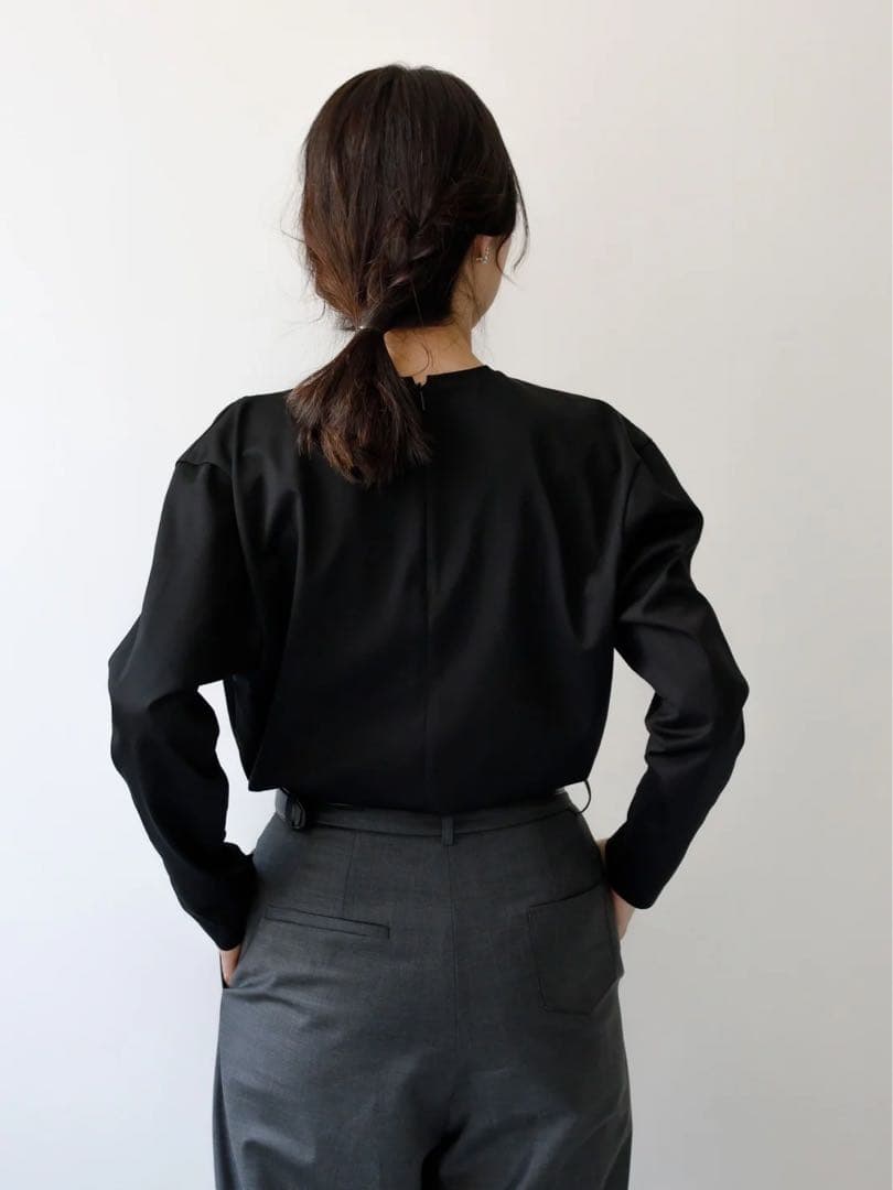 Long-Sleeve Deres