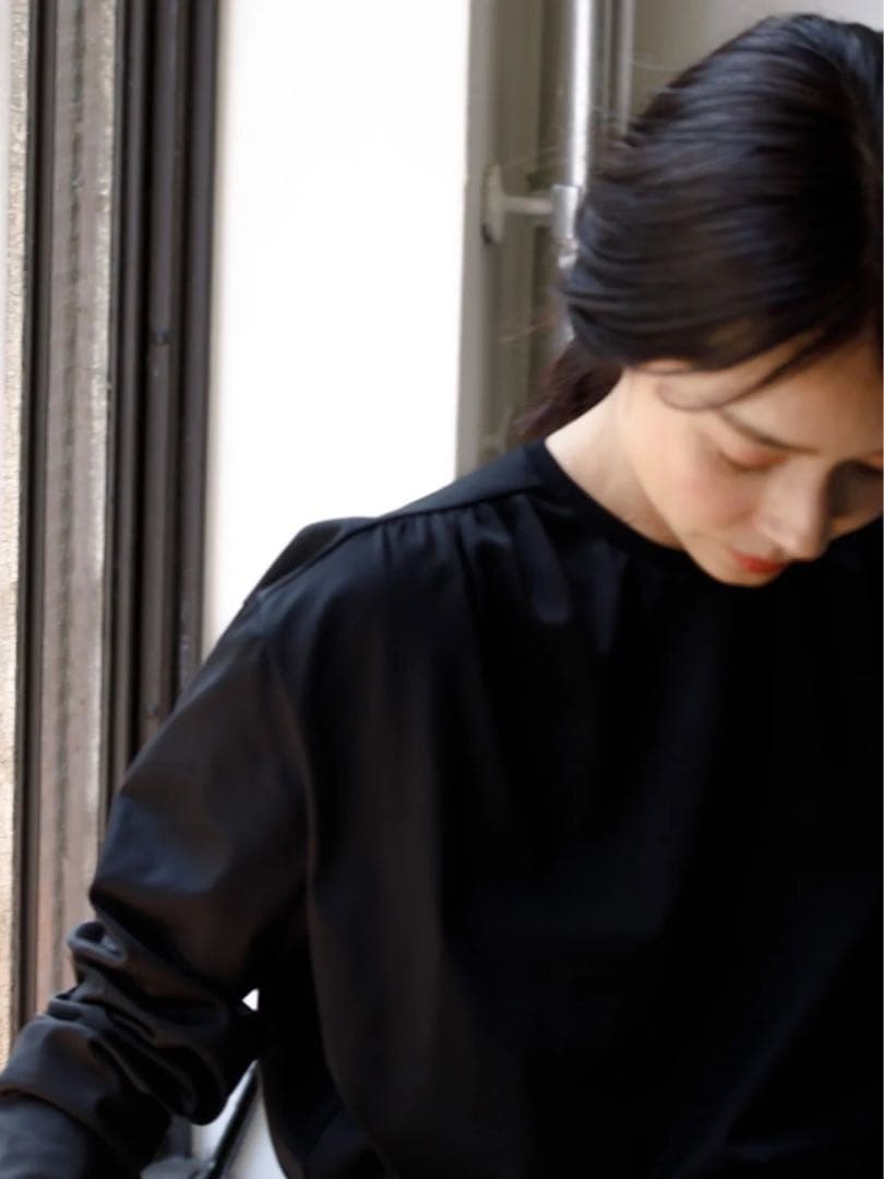 Long-Sleeve Deres