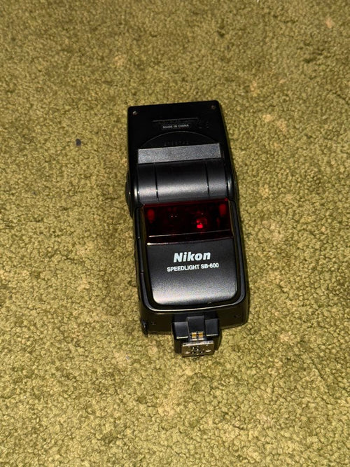 Nikon Flash Sb600