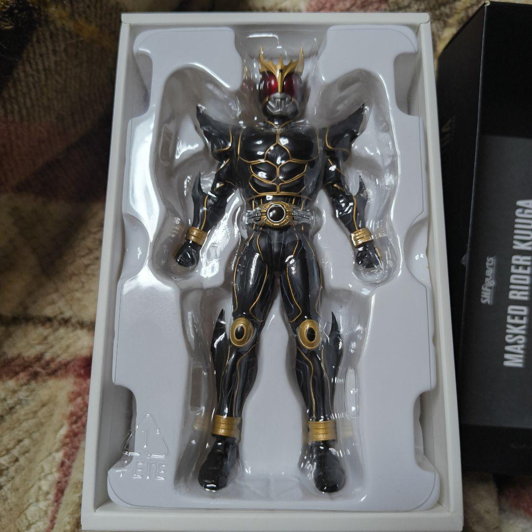 Premium Bandai Kamen Rider S.H.Figuarts