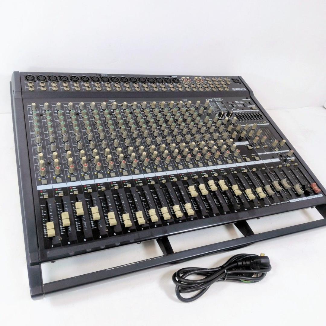 Yamaha Powered Mixers Emx5000-20 20Ch