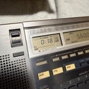 Sony Radio And Boombox Icf-2001D Pll Fm/Am