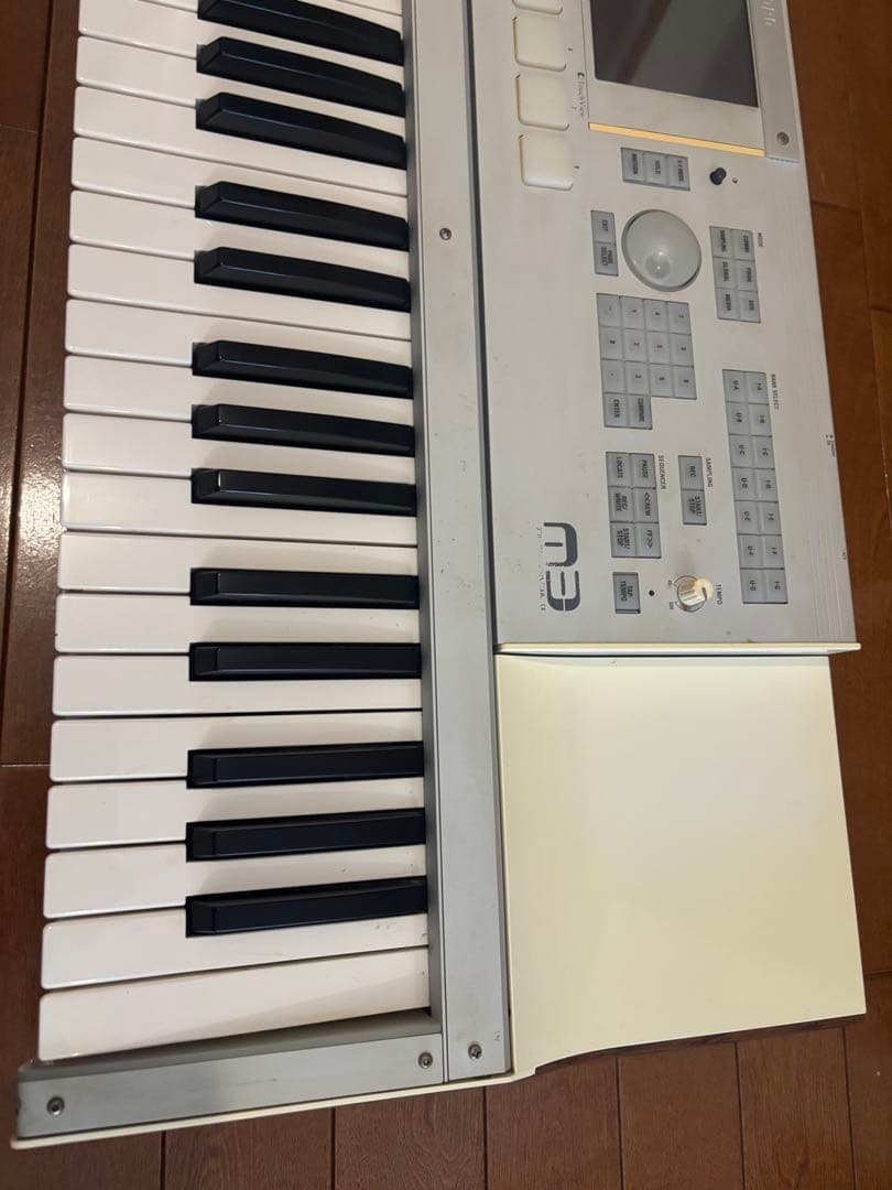 Others Korg M3-61