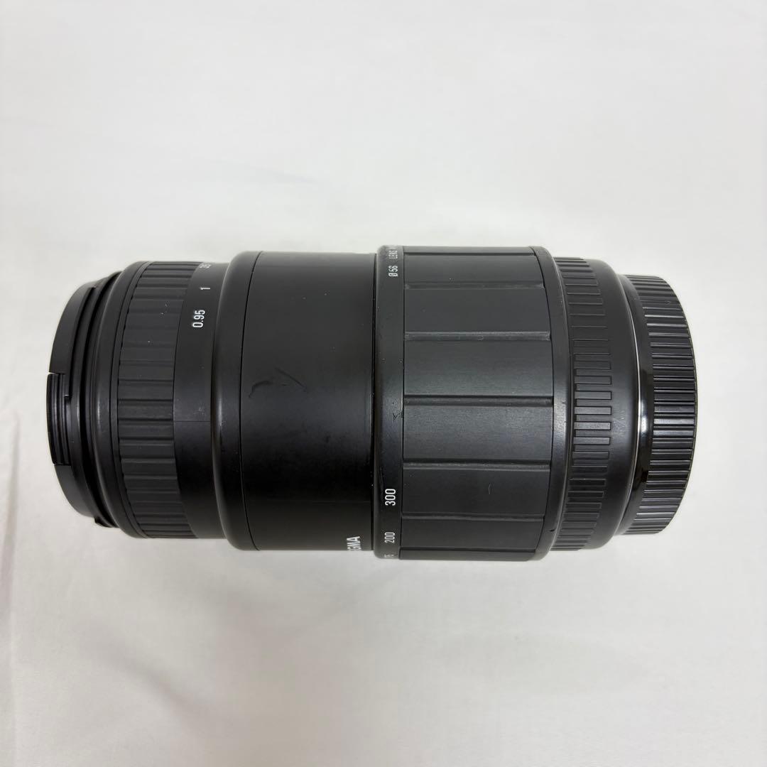 Sigma Zoom Lenses 70-300Mm 1:4-5.6 Dl Macro Canon Af