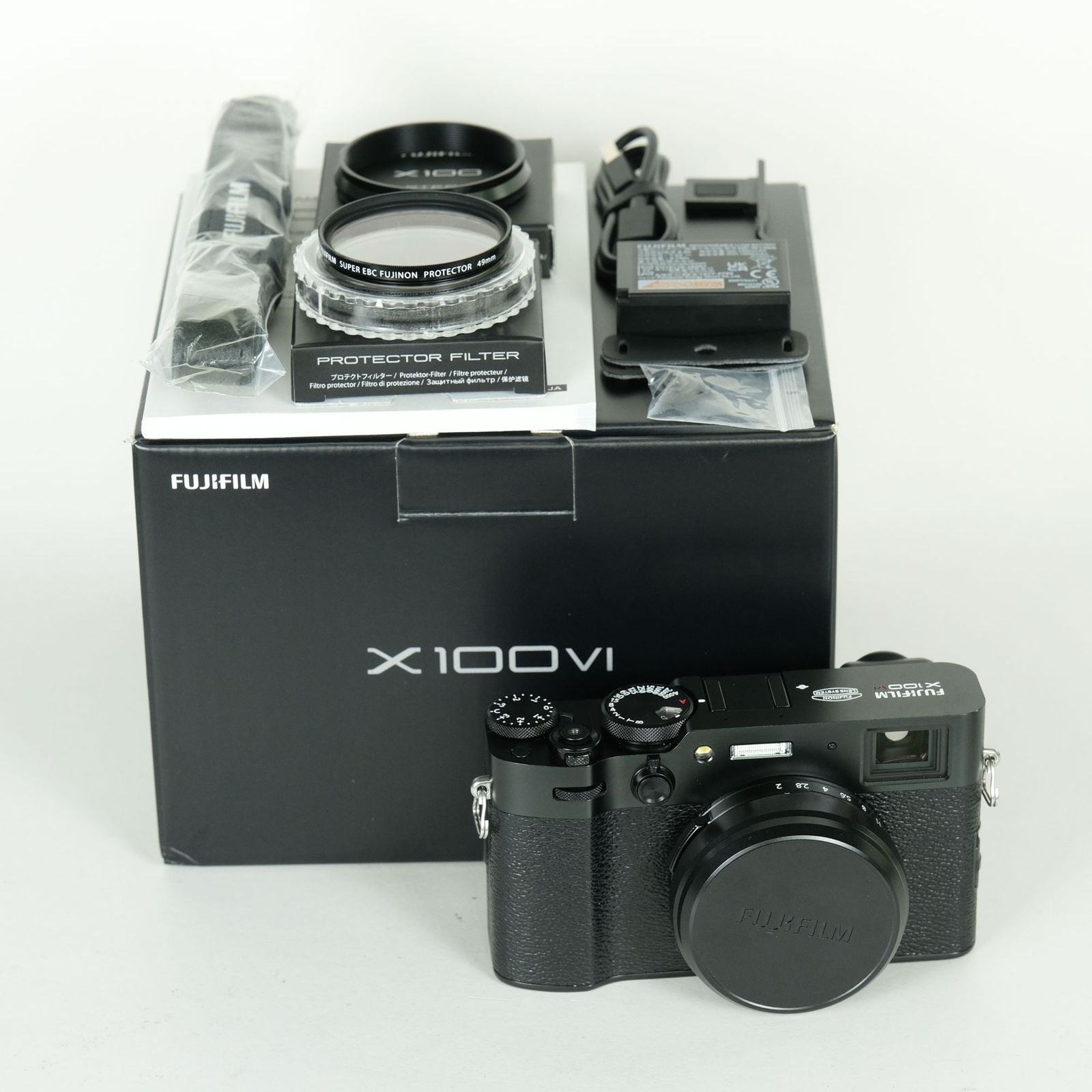 Fujifilm Compact Digital Camera 8,000 X100Vi
