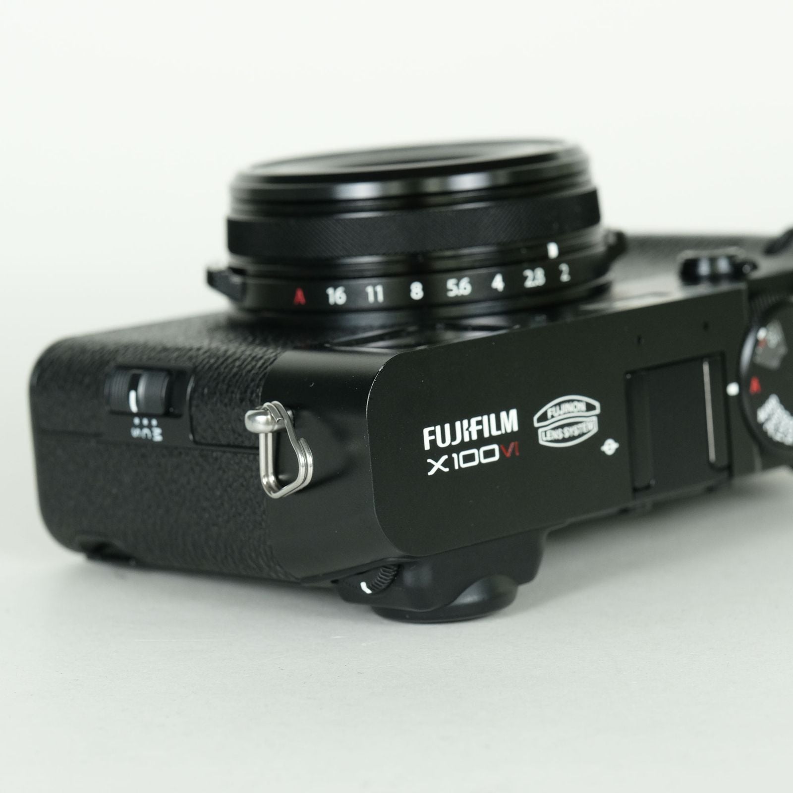 Fujifilm Compact Digital Camera 8,000 X100Vi