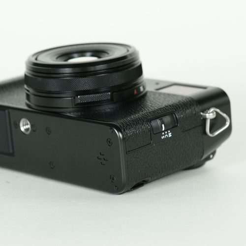 Fujifilm Compact Digital Camera 8,000 X100Vi