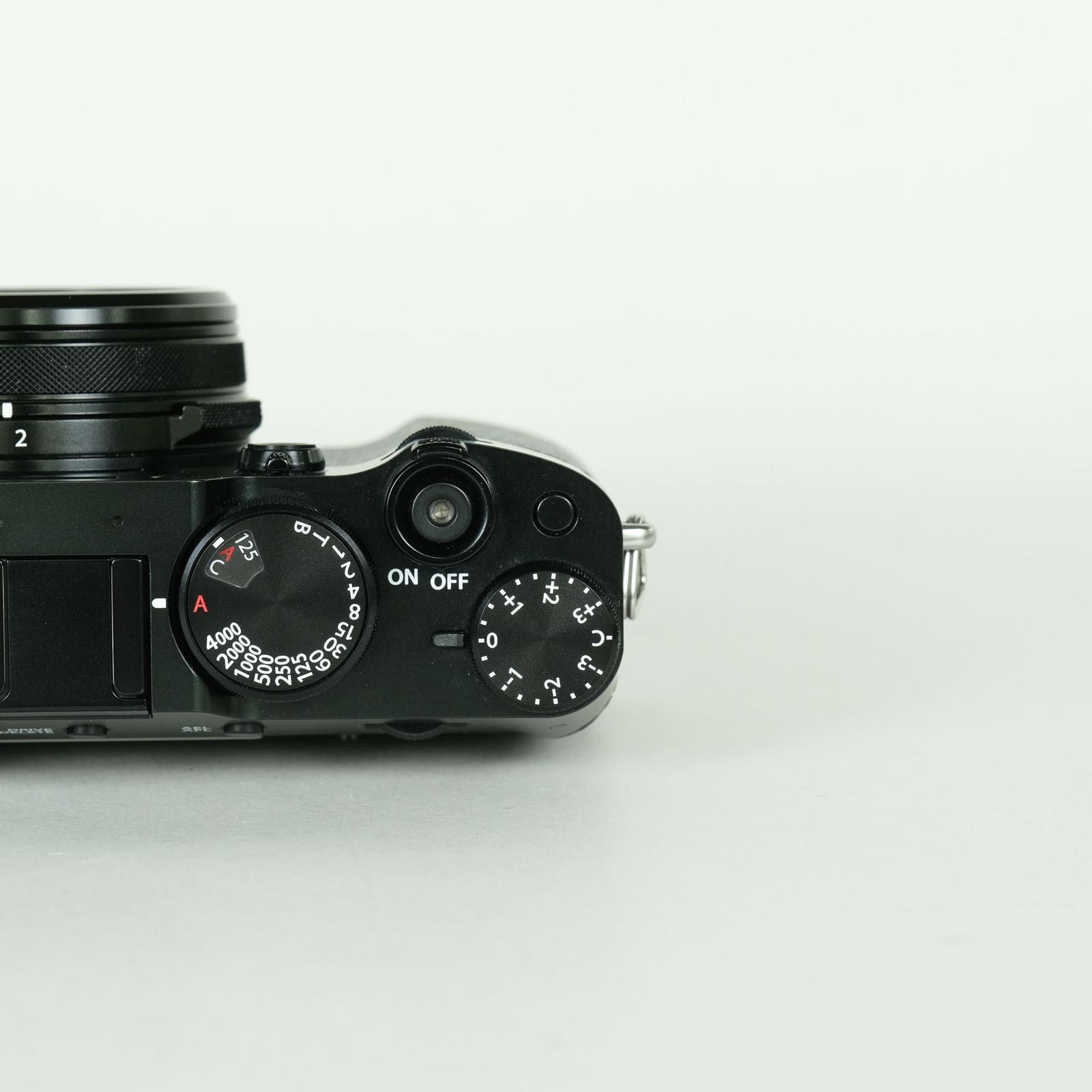 Fujifilm Compact Digital Camera 8,000 X100Vi