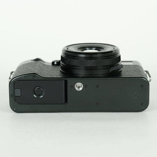 Fujifilm Compact Digital Camera 8,000 X100Vi
