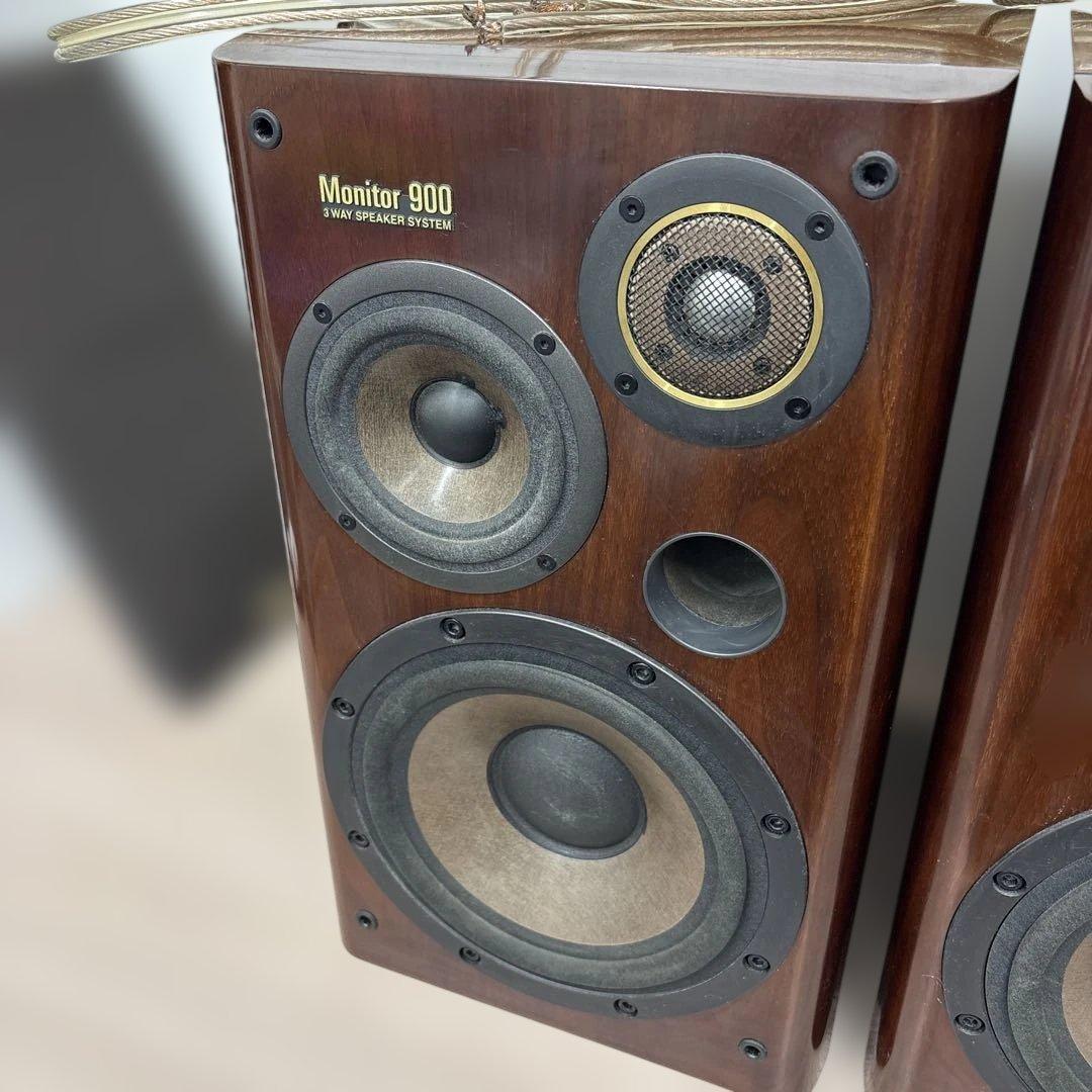 Speakers Onkyo 900