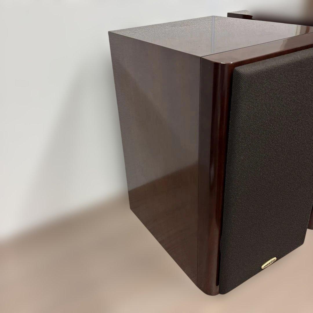 Speakers Onkyo 900