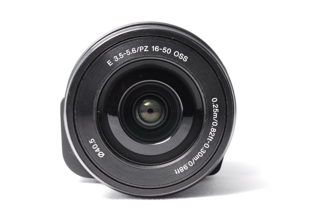 Canon Compact Digital Camera Sony Ilce-Qx1 E F3.5-5.6/Pz 16-50Mm Oss