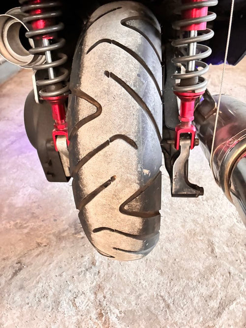 Yamaha Motorcycle Body 250 R8 6