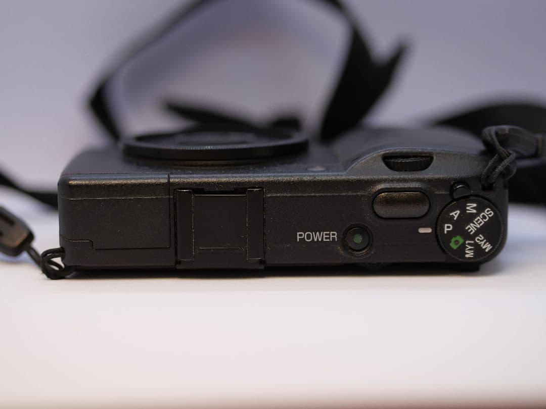 Compact Digital Cameras Ricoh Gr 2