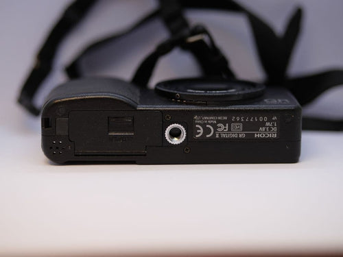 Compact Digital Cameras Ricoh Gr 2