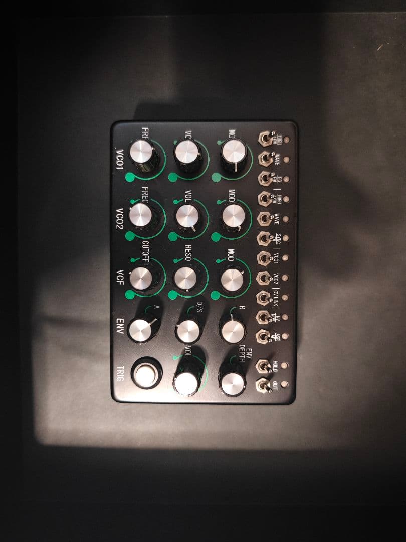 Analog Synthesizers Reon Driftbox