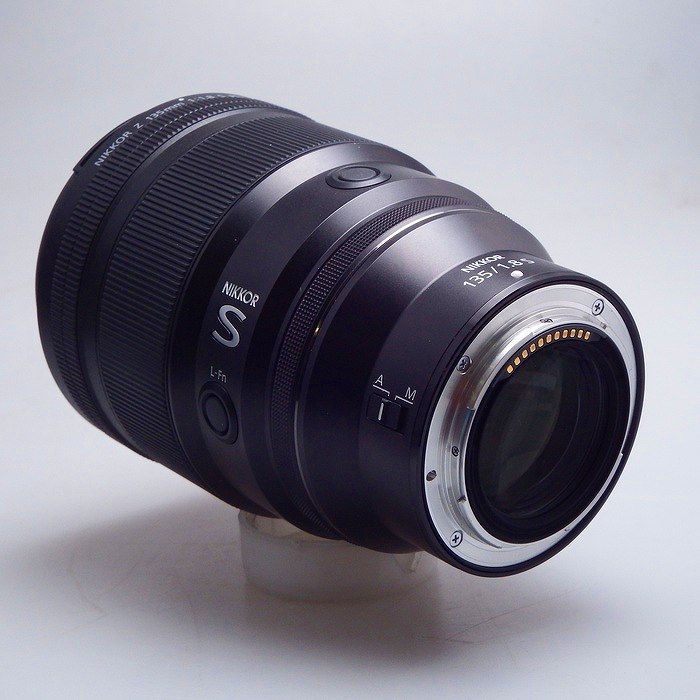 Nikon Others Z 135/F1.8 S Plena