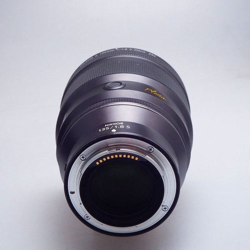 Nikon Others Z 135/F1.8 S Plena
