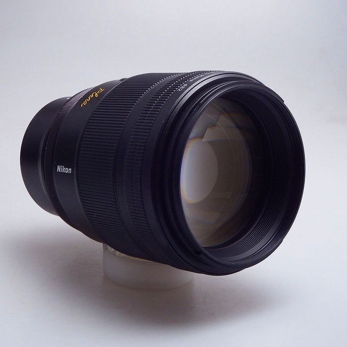 Nikon Others Z 135/F1.8 S Plena