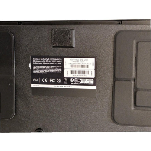 Midi Keyboards Pads 3 Ni Kontrol S49 Mk3 Black
