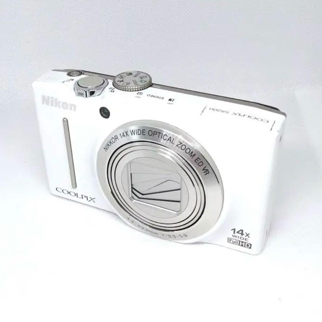 Nikon Compact Digital Cameras Coolpix S8200