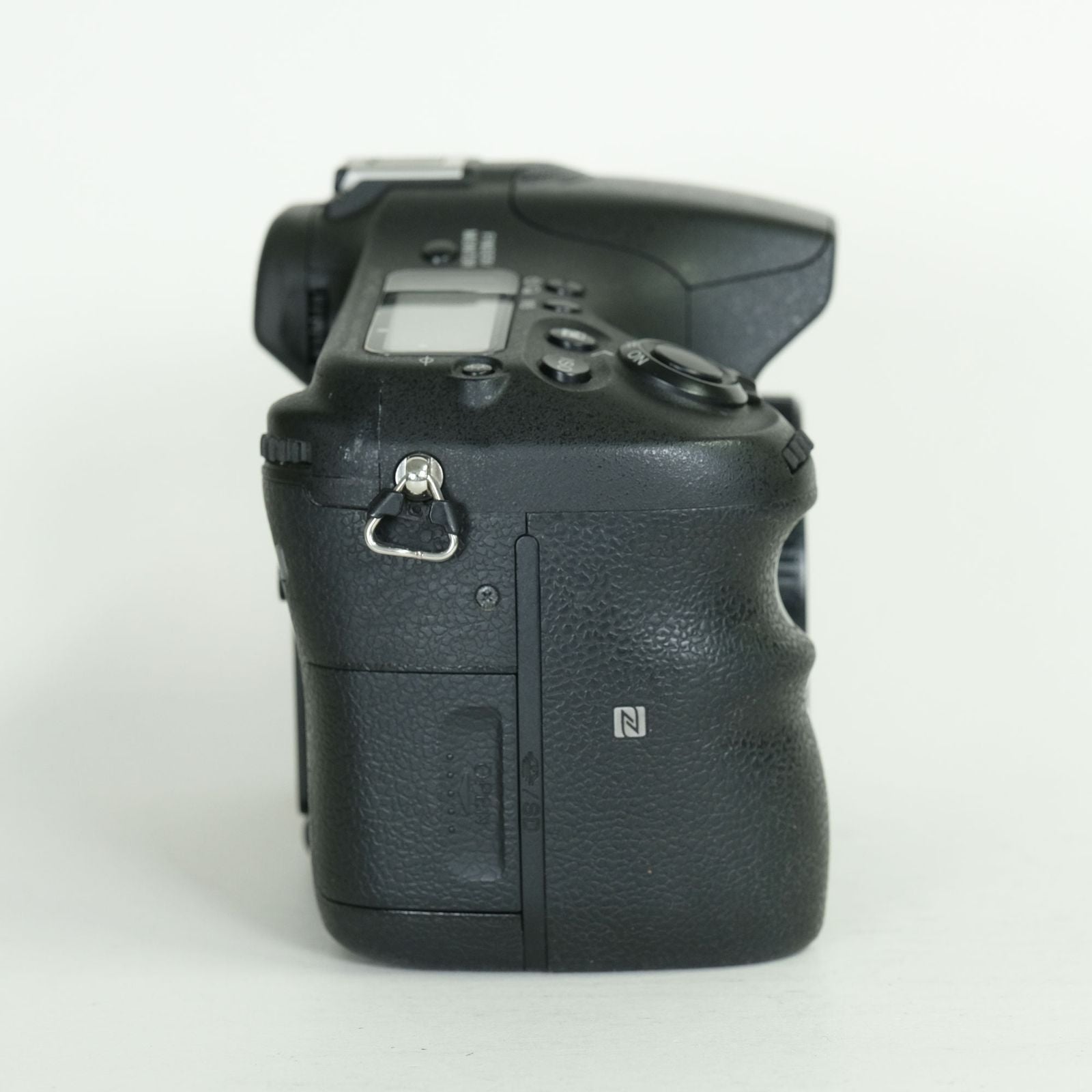 Sony Digital Slr 2 77Ii Ilca-77M2 A