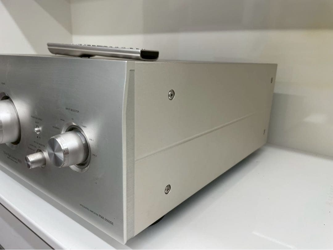 Premium Amplifier Denon Pma-2000Se