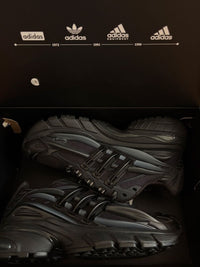Adidas Sneakers Pharrell Williams Jellyfish