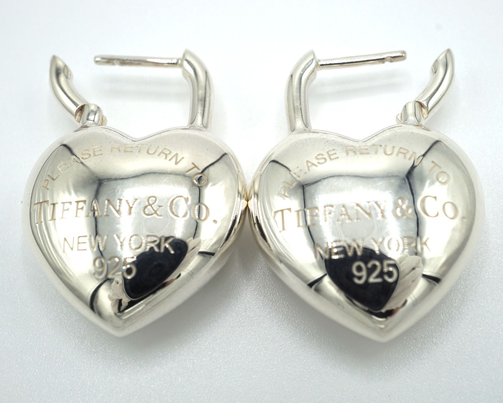 Tiffany Earrings (For Both Ears) Tiffany&Co.