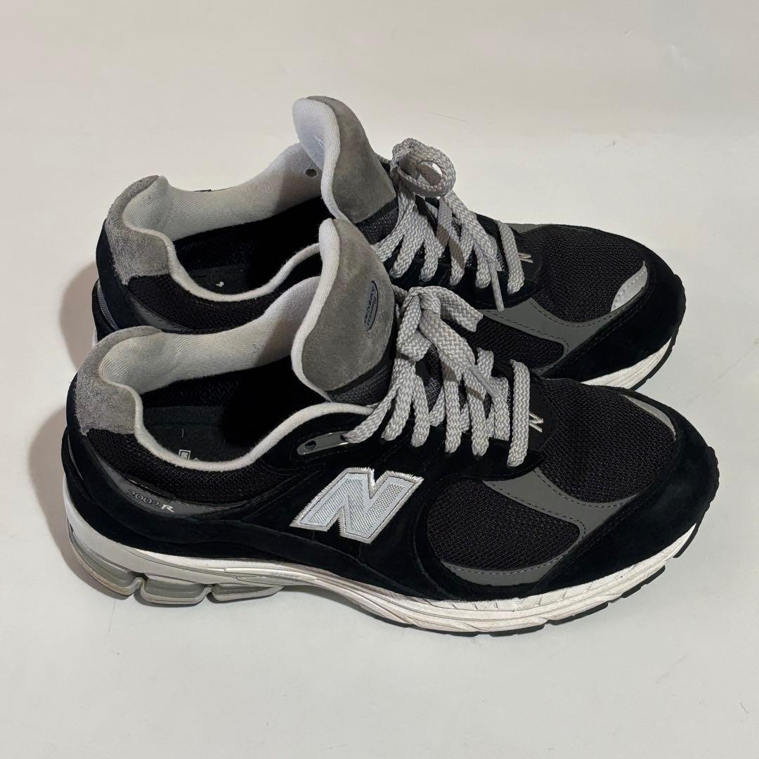 New Balance Sneakers 2002R Gore-Tex