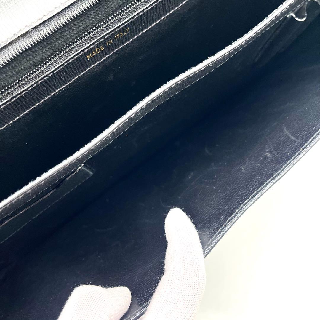 Yves Saint Laurent Business Bags