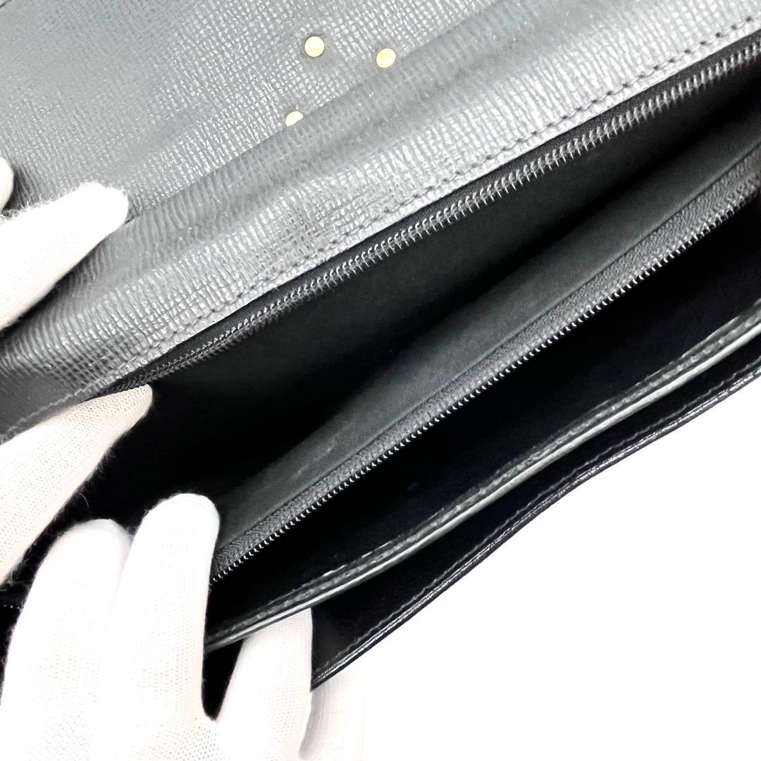 Yves Saint Laurent Business Bags