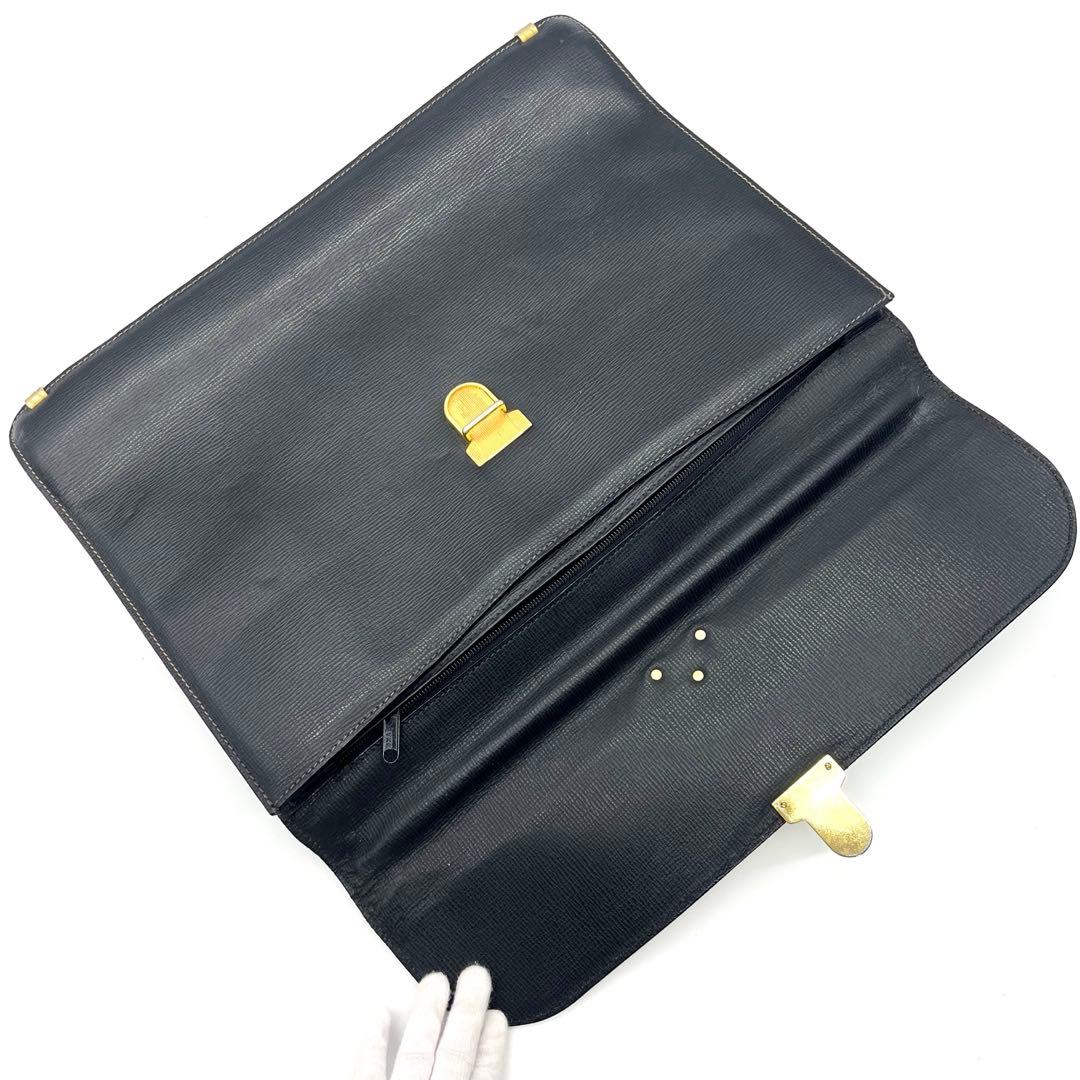 Yves Saint Laurent Business Bags