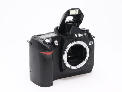 Nikon Digital Slr B- D70 4,045 33-235