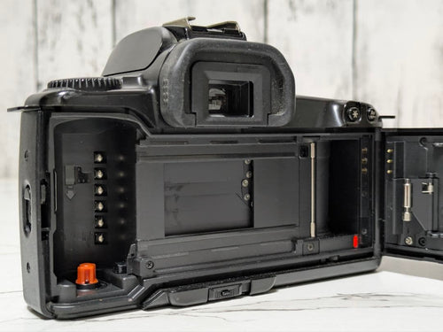 Canon Slr Cameras (Film) Eos Kiss Zoom Lens Ef