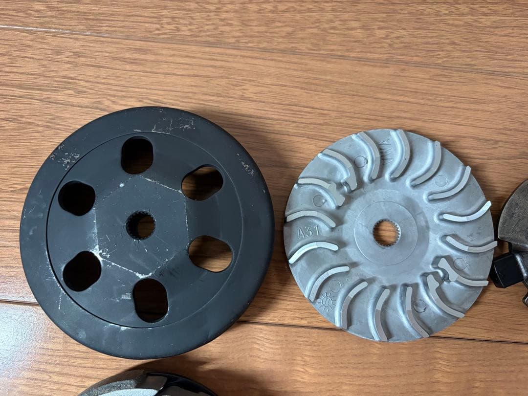 Sym Pulleys X'Pro 100