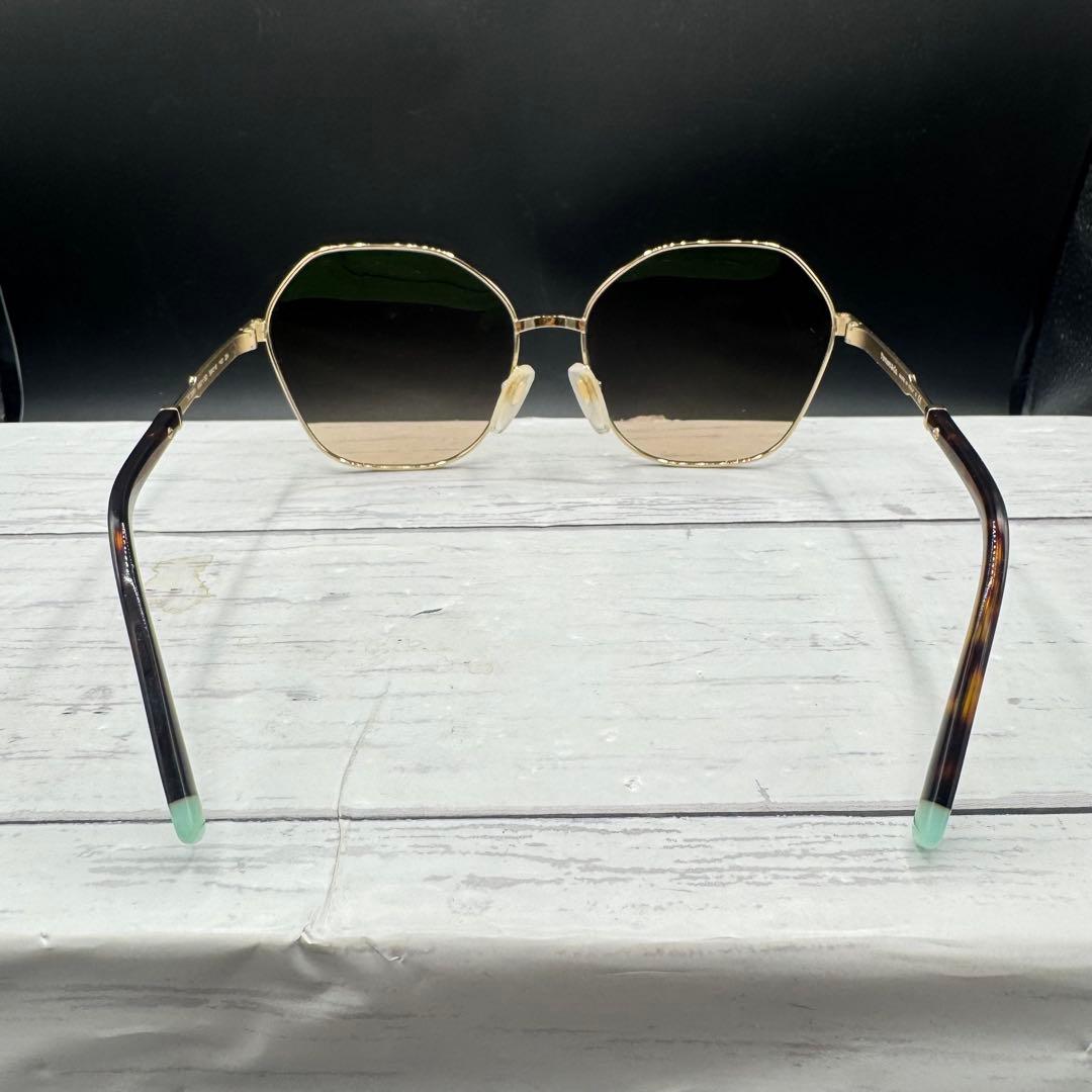 Tiffany Sunglasses Co. Tf3081