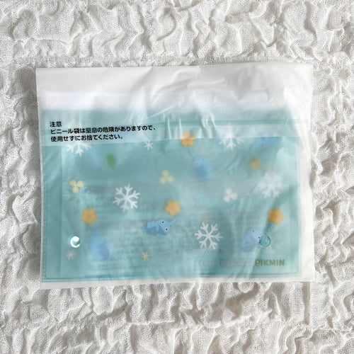 Towel/Handkerchief B E F