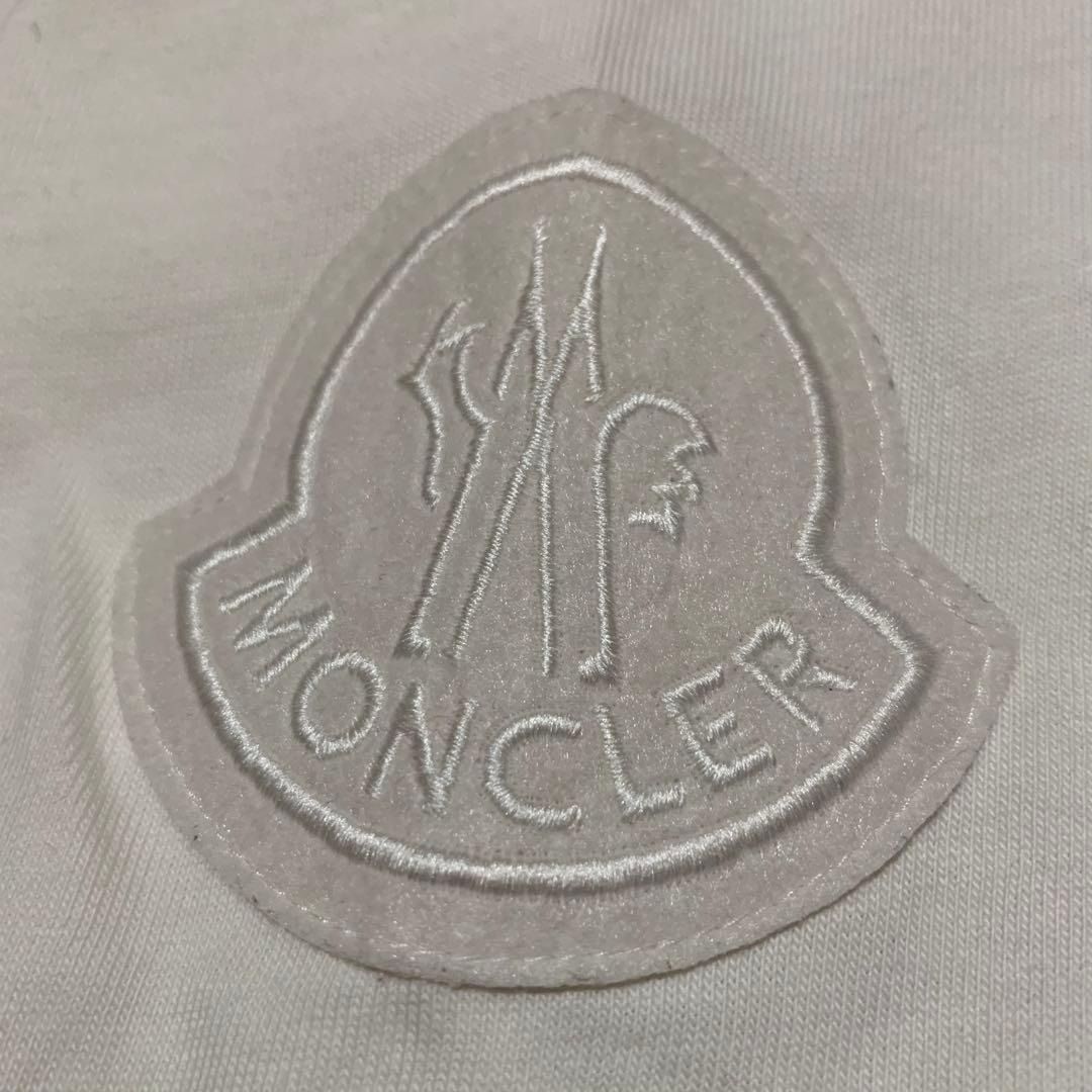 Moncler T -Shirt 2022 L 4S413