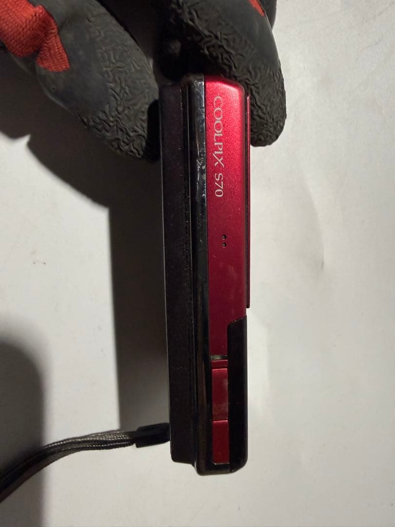 Nikon Compact Digital Camera Coolpix S70