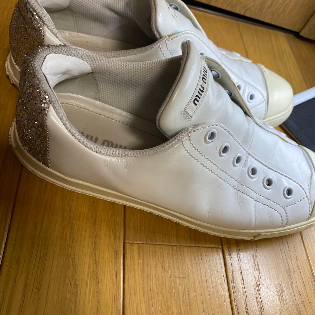 Miu Sneakers
