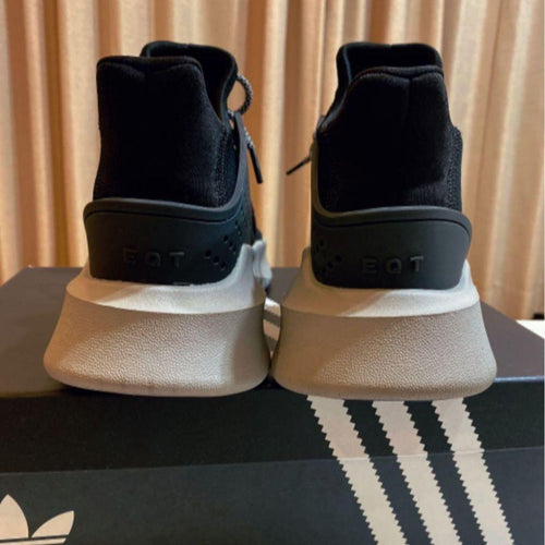 Neighborhood Sneakers Adidas