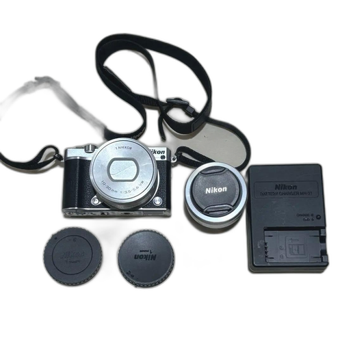 Nikon Mirrorless Interchangeable Lips Nikon1J5 10-30Mm