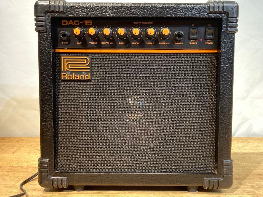 Guitar Amplifiers Roland Dac-15