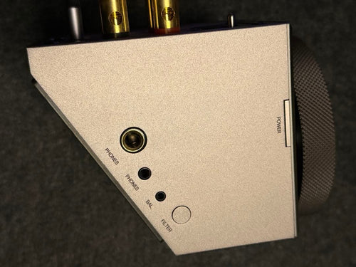 Headphone Amplifiers Astell&Kern Acro L1000